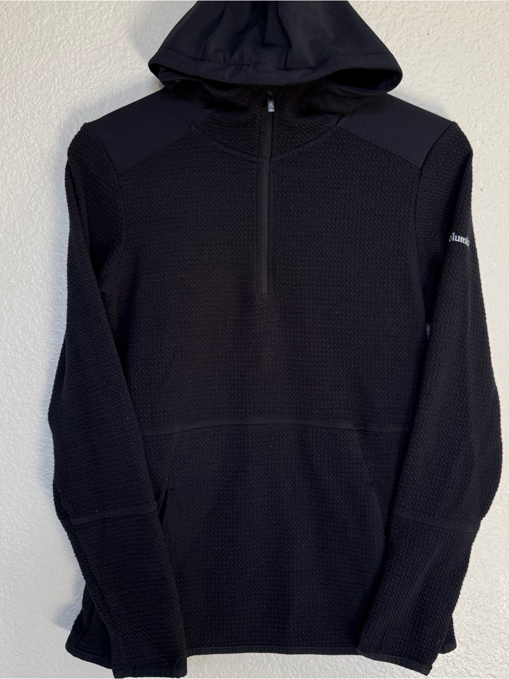 Women’s Columbia Sportswear black quarter zip hoodie XSmall